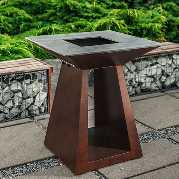 <h3>How to care for a corten steel grill after use?</h3>
